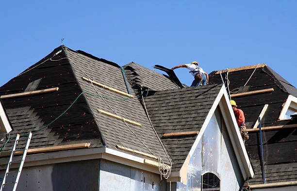Best Roof Maintenance Services  in Wellington, OH